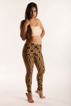 Load image into Gallery viewer, Yellow Traffic Light Light Painting Leggings
